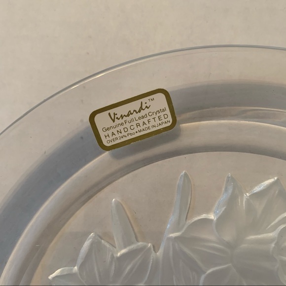 Vinardi Floral Lead Crystal Art 8" Glass Plate - Picture 3 of 4